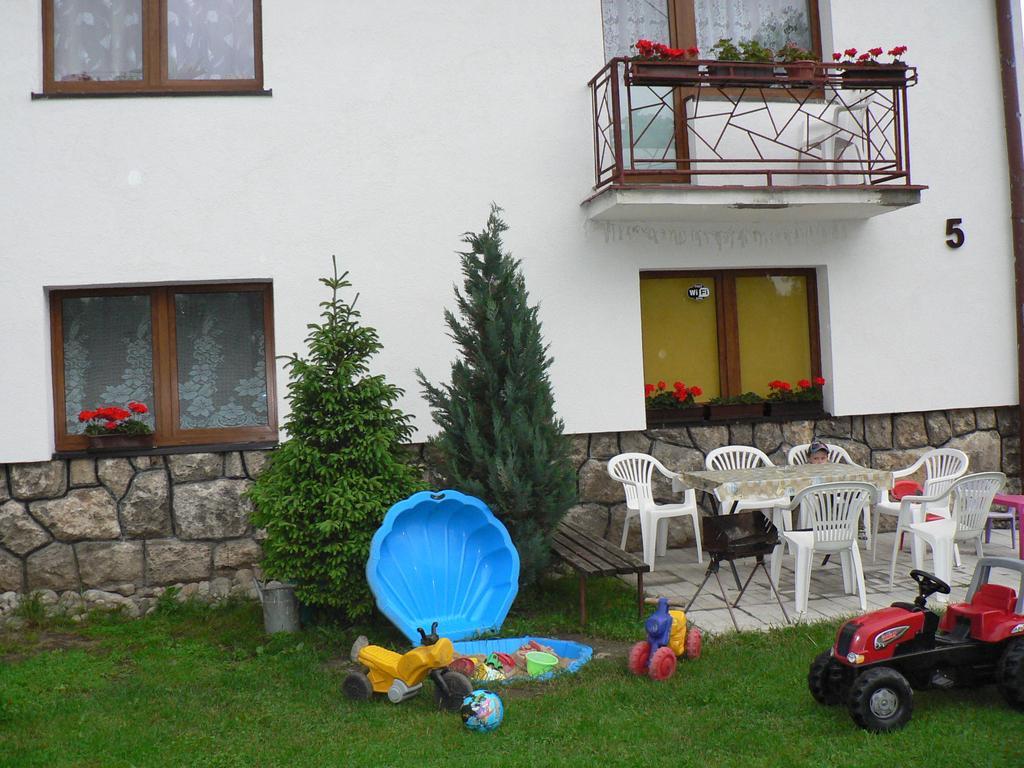 Apartman Bešeňová Eksteriør bilde